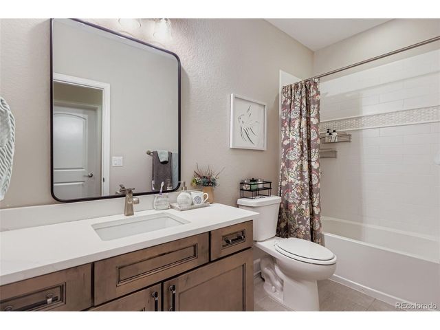 902 Pinecliff Dr, Erie, CO 80516