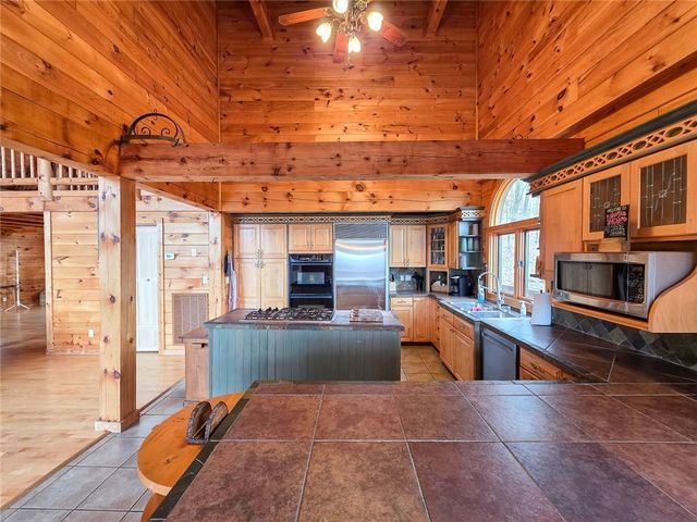 1397 Chestnut Cove Trail, Jasper, GA 30143