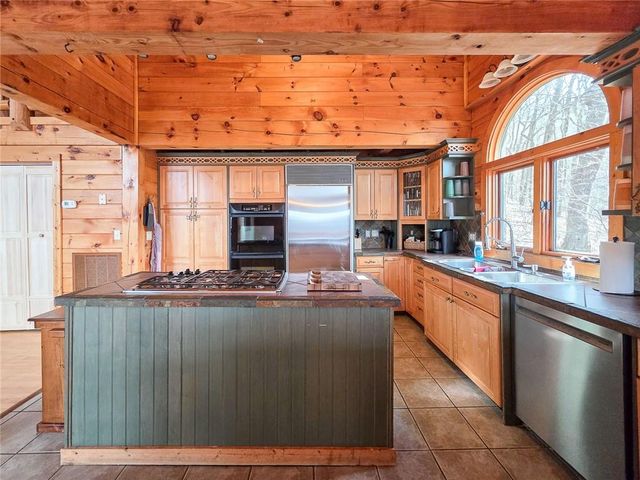 1397 Chestnut Cove Trail, Jasper, GA 30143