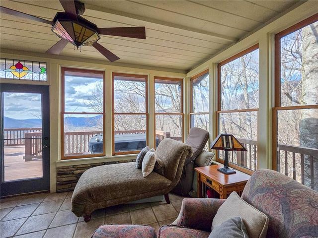 1397 Chestnut Cove Trail, Jasper, GA 30143