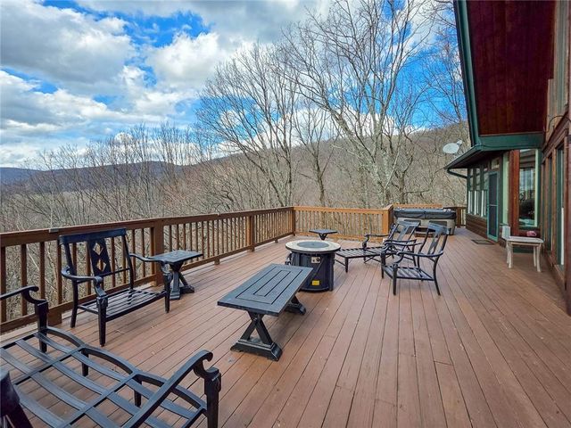 1397 Chestnut Cove Trail, Jasper, GA 30143