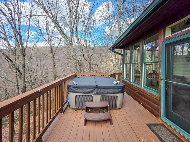 1397 Chestnut Cove Trail, Jasper, GA 30143