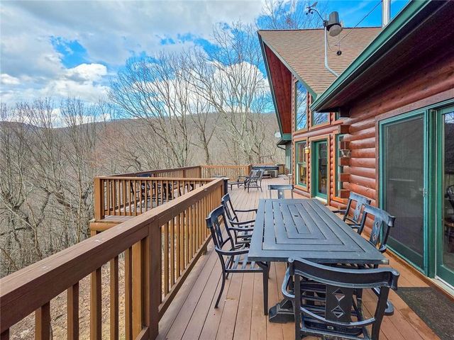 1397 Chestnut Cove Trail, Jasper, GA 30143