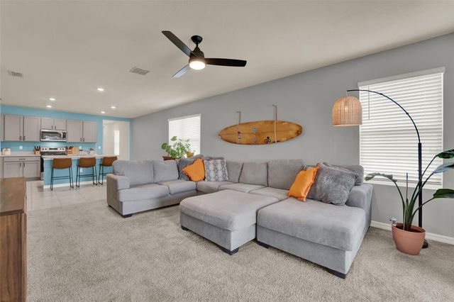 929 AUGUST SKY DR, Deltona, FL 32738