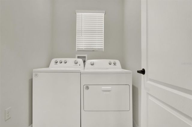 929 AUGUST SKY DR, Deltona, FL 32738