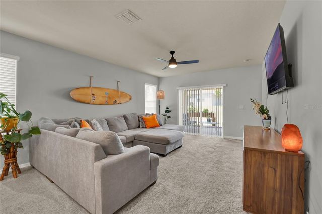 929 AUGUST SKY DR, Deltona, FL 32738