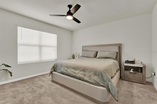 929 AUGUST SKY DR, Deltona, FL 32738