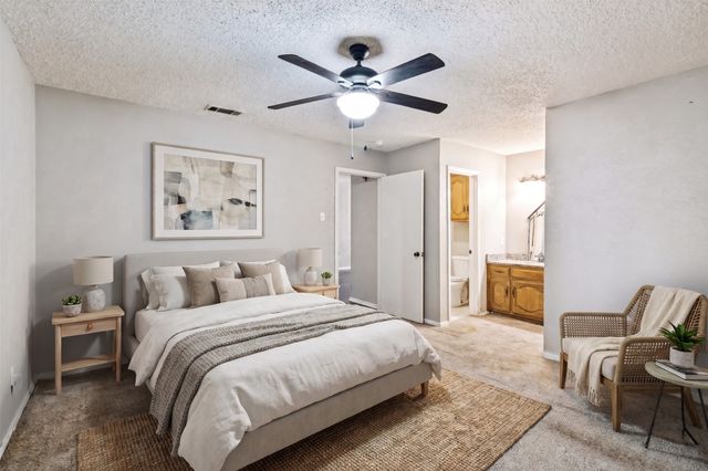 1513 Cherrycrest Street, Dallas, TX 75228