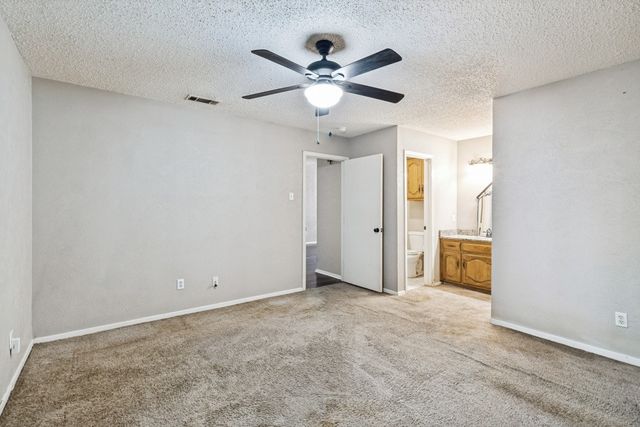 1513 Cherrycrest Street, Dallas, TX 75228