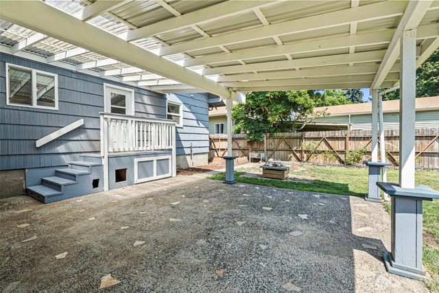 5033 S L Street, Tacoma, WA 98408
