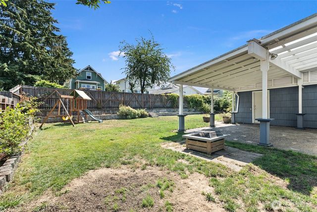 5033 S L Street, Tacoma, WA 98408