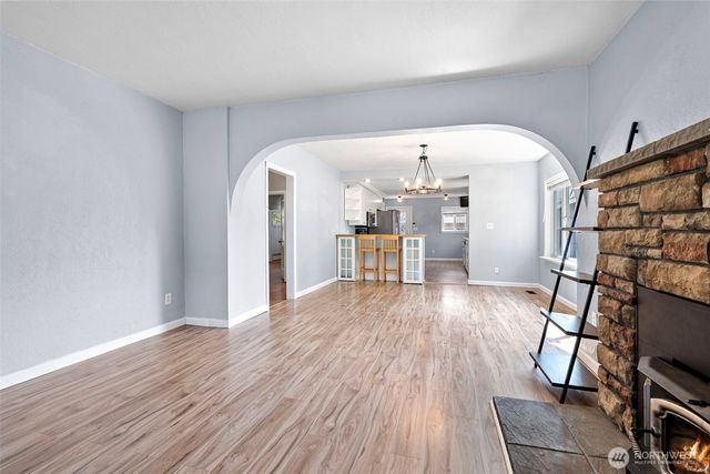 5033 S L Street, Tacoma, WA 98408