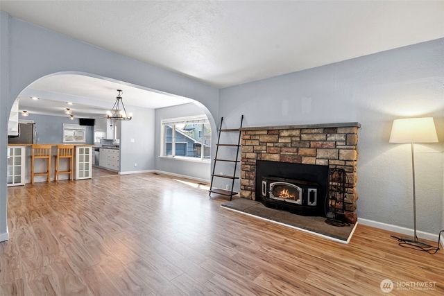 5033 S L Street, Tacoma, WA 98408