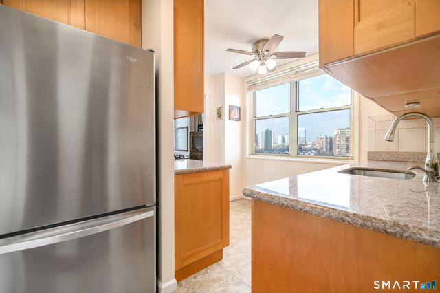 50 Glenbrook Road APT 7C, Stamford, CT 06902