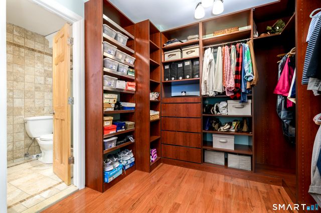 50 Glenbrook Road APT 7C, Stamford, CT 06902