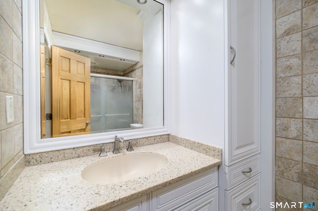 50 Glenbrook Road APT 7C, Stamford, CT 06902