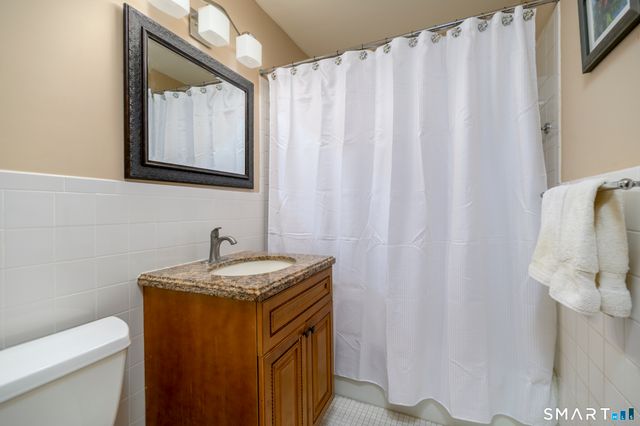 50 Glenbrook Road APT 7C, Stamford, CT 06902