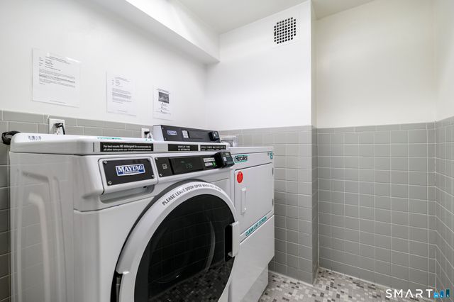 50 Glenbrook Road APT 7C, Stamford, CT 06902