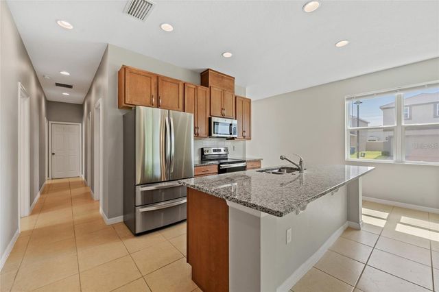 1678 SWAN SWIM DRIVE, Davenport, FL 33837