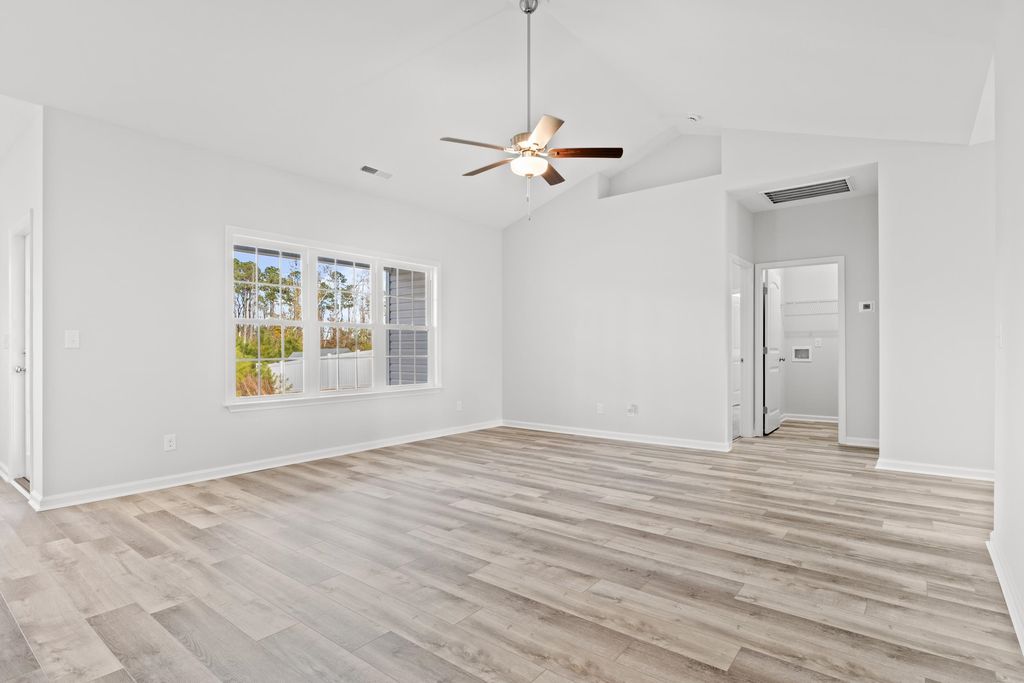 1126 W Business 9, Loris, SC 29569 — photo 2