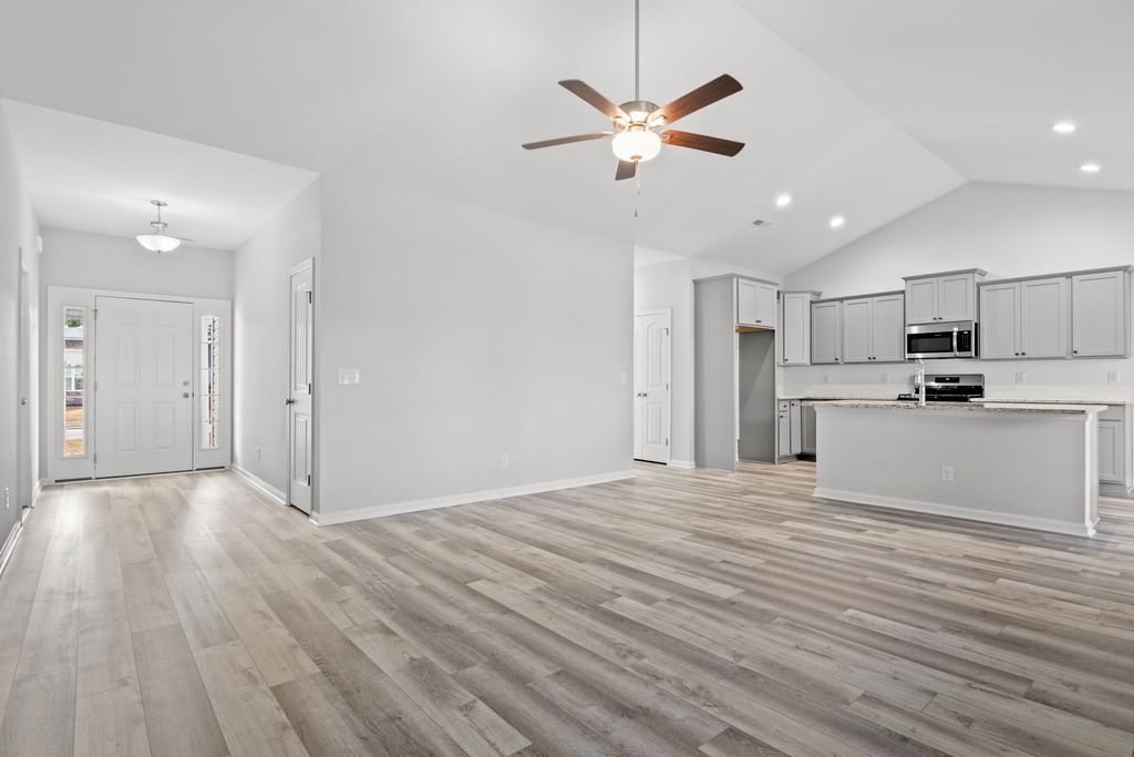 1126 W Business 9, Loris, SC 29569 — photo 3