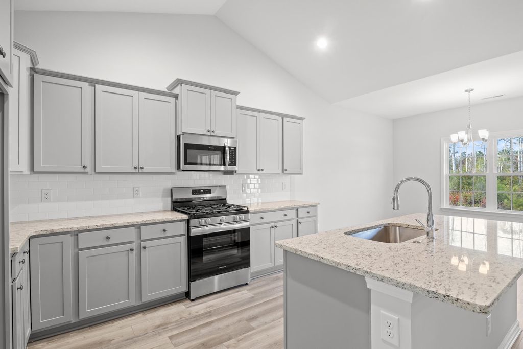 1126 W Business 9, Loris, SC 29569 — photo 5