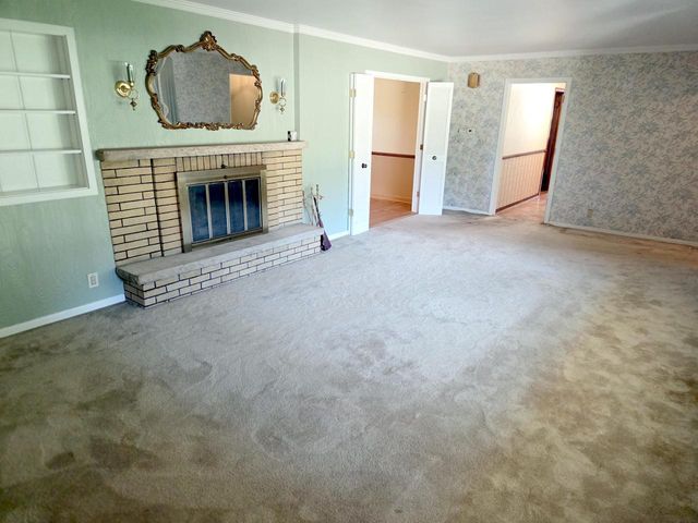 960 Webster AVENUE, Brookfield, WI 53005