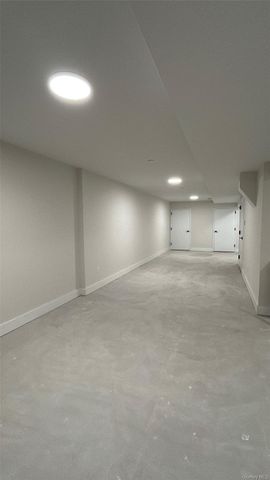 6014 Menahan Street, Ridgewood, NY 11385