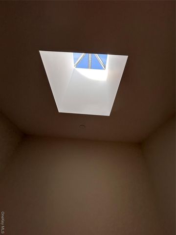 6014 Menahan Street, Ridgewood, NY 11385