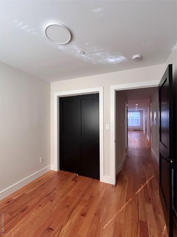 6014 Menahan Street, Ridgewood, NY 11385