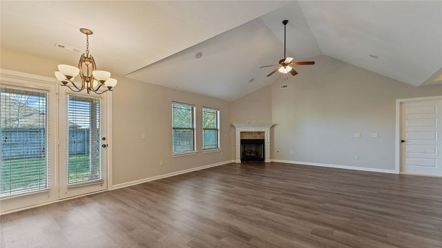 470 Torino Place, Centerton, AR 72719