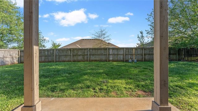 470 Torino Place, Centerton, AR 72719
