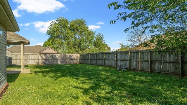 470 Torino Place, Centerton, AR 72719