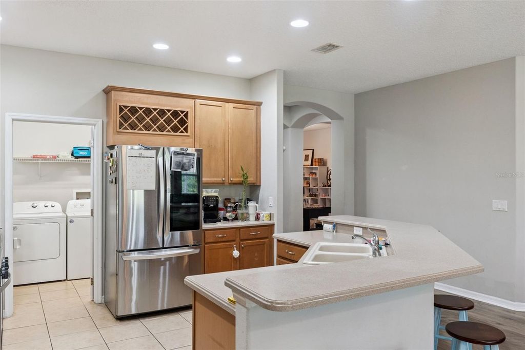 Image 16 of property listing at 4627 BLUE MAJOR DRIVE, Windermere, FL 34786