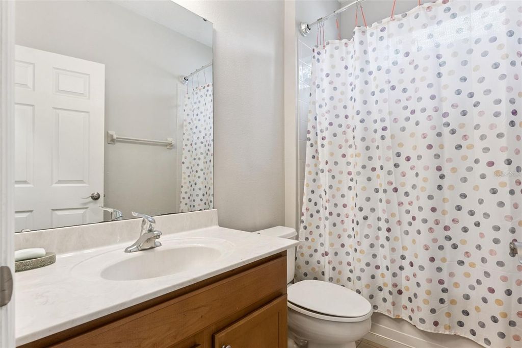 Image 28 of property listing at 4627 BLUE MAJOR DRIVE, Windermere, FL 34786