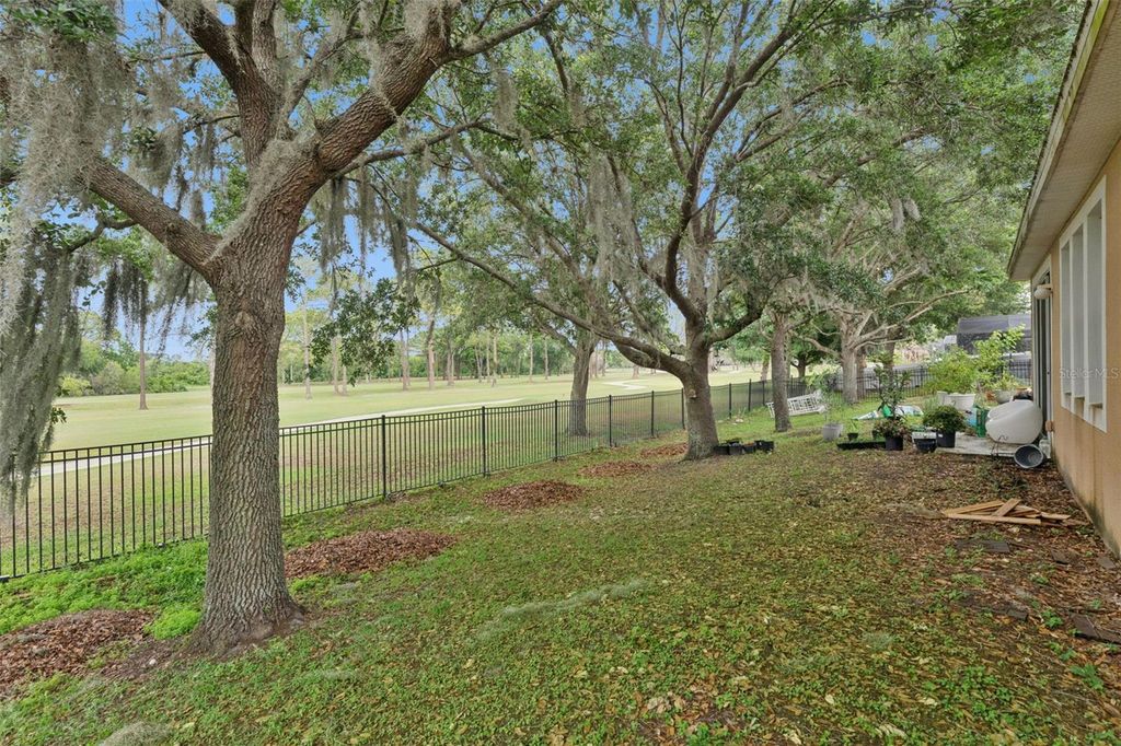 Image 32 of property listing at 4627 BLUE MAJOR DRIVE, Windermere, FL 34786