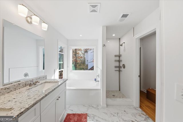 2769 SPRINGFOUNT Trail, Lawrenceville, GA 30043