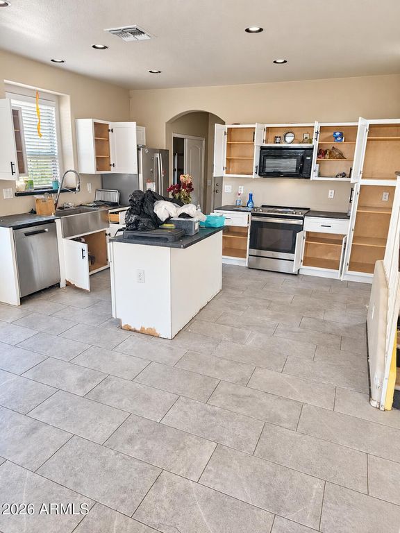 42316 W CHISHOLM Drive, Maricopa, AZ 85138 — photo 5