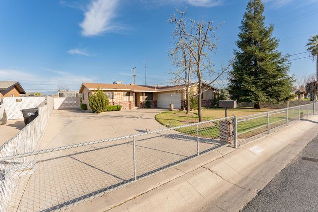 1306 Lowery Street, Porterville, CA 93257