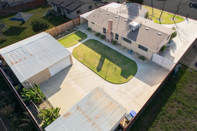 1306 Lowery Street, Porterville, CA 93257