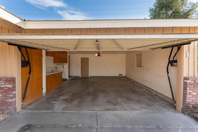 1306 Lowery Street, Porterville, CA 93257