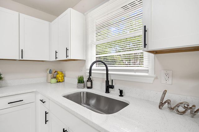 5304 Eileen Street, North Charleston, SC 29418