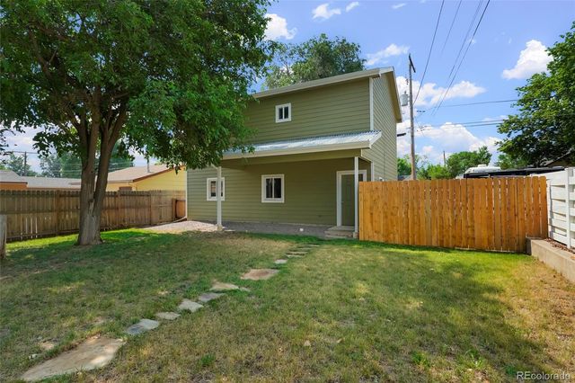 517 Locust Street, Windsor, CO 80550