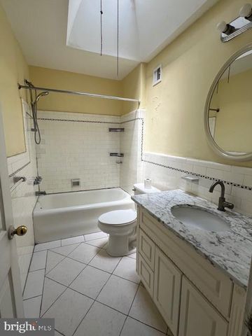 3321 GUILFORD ST, Philadelphia, PA 19136