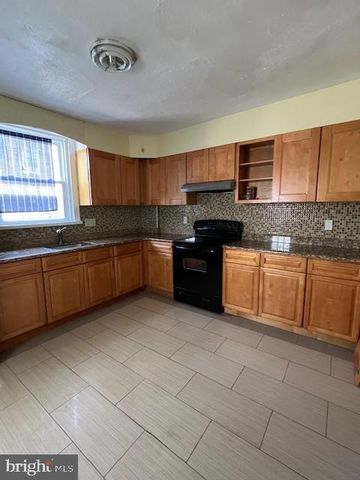 3321 GUILFORD ST, Philadelphia, PA 19136