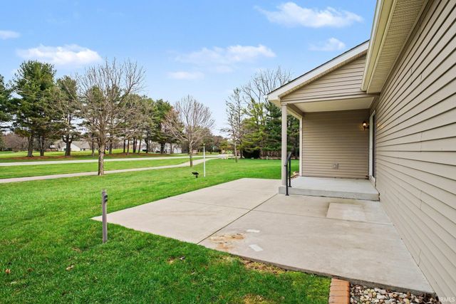 1107 Park Meadows Drive, Goshen, IN 46526