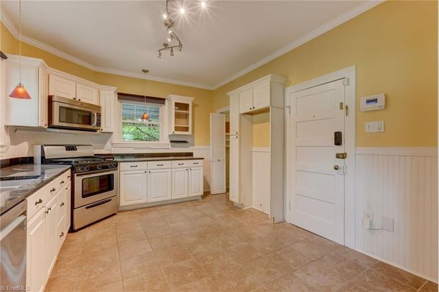 1713 Vance Street, Reidsville, NC 27320