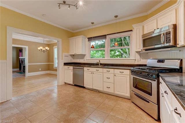 1713 Vance Street, Reidsville, NC 27320