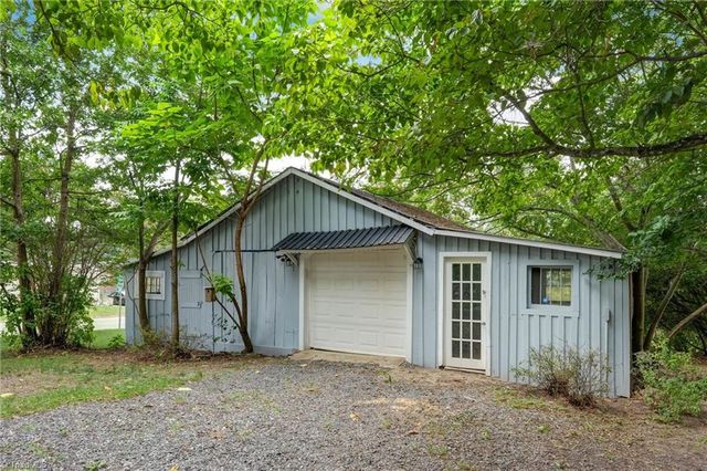 1713 Vance Street, Reidsville, NC 27320
