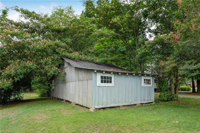 1713 Vance Street, Reidsville, NC 27320
